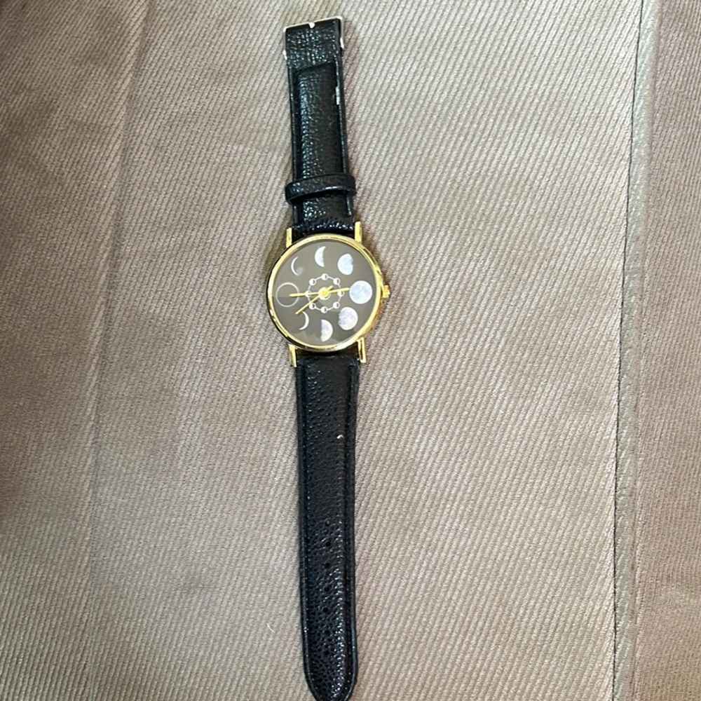 Moon Phase Celestial Watch w Leather Band & Stainless Back